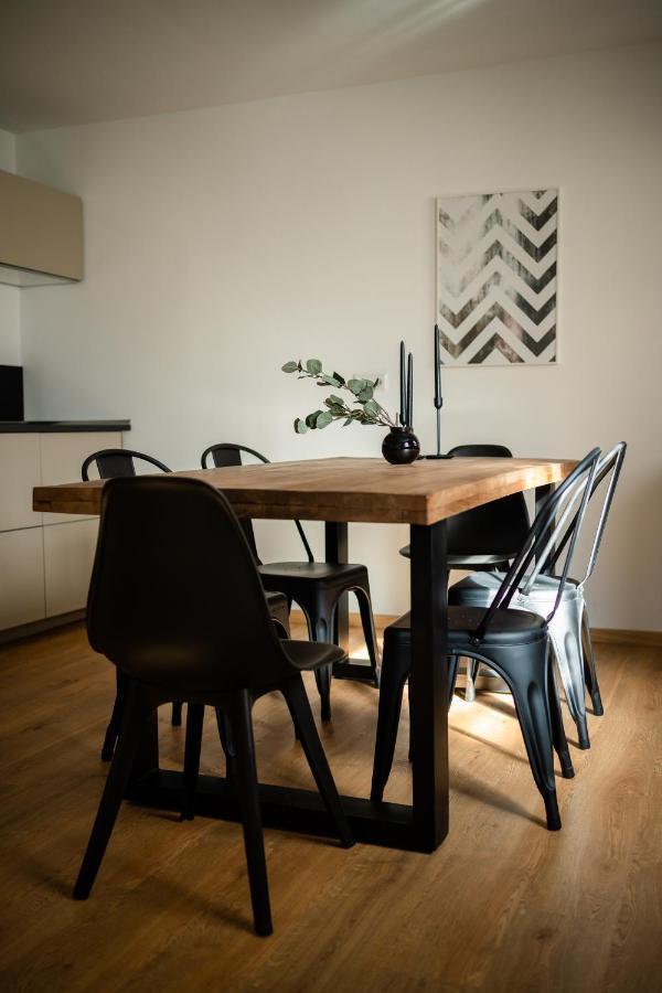 Oldtown Studio Apartment With 2 Bathrooms ดุสเซลดอร์ฟ ภายนอก รูปภาพ